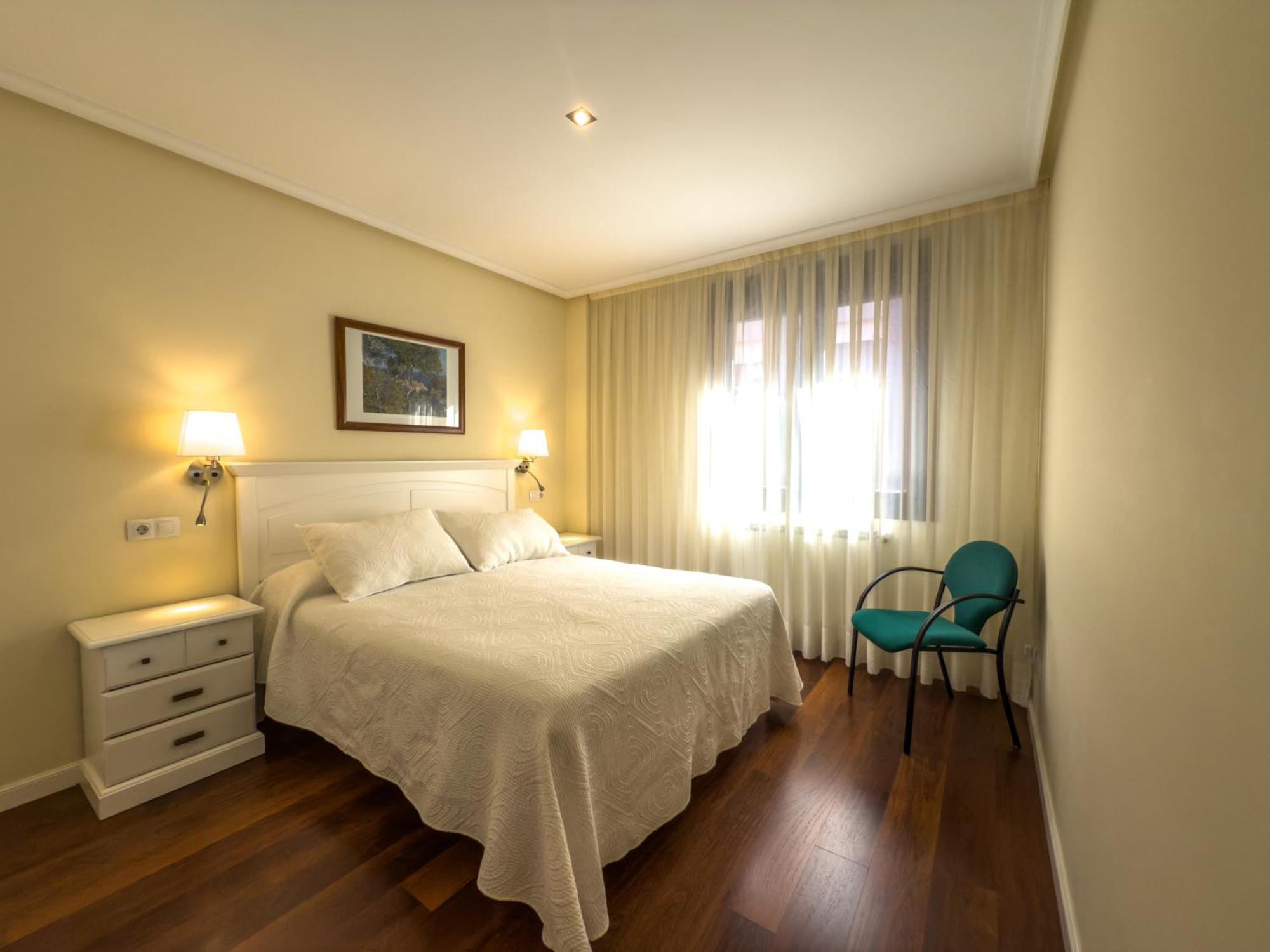Apartamentos Verdemar Llanes Exteriér fotografie