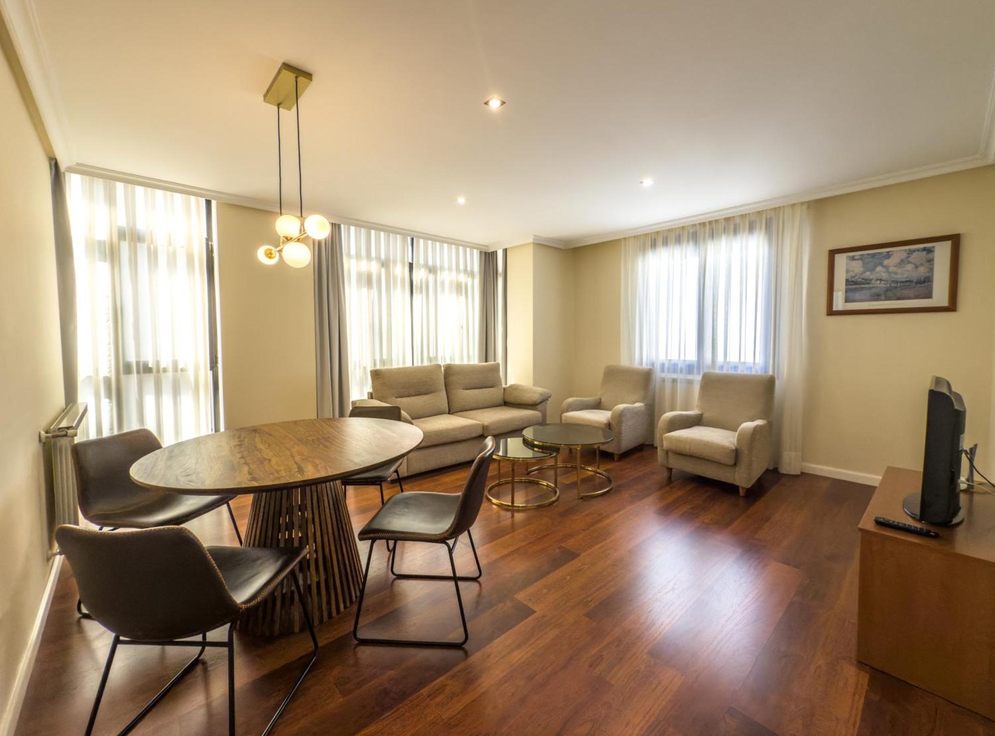Apartamentos Verdemar Llanes Exteriér fotografie