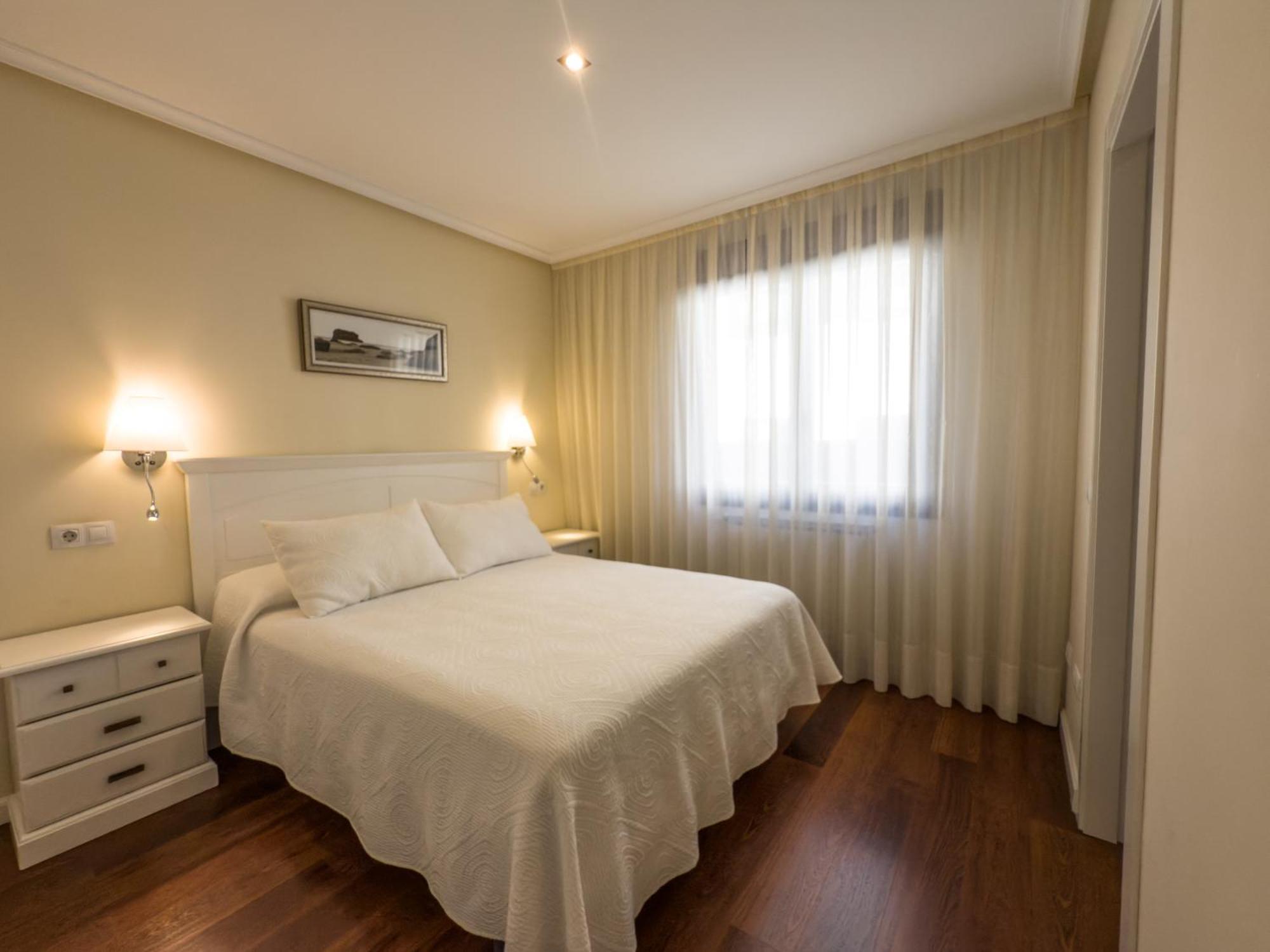 Apartamentos Verdemar Llanes Exteriér fotografie
