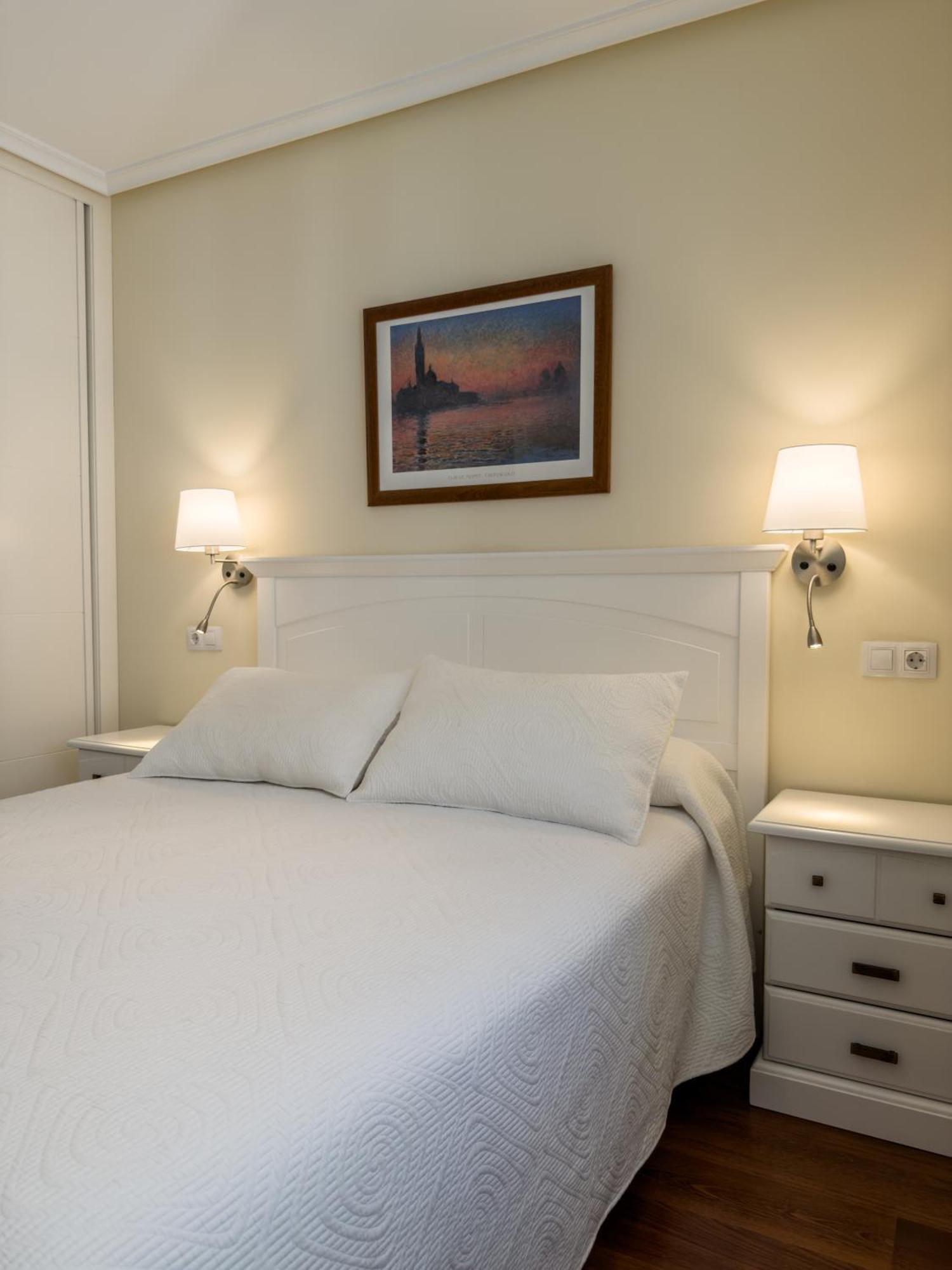 Apartamentos Verdemar Llanes Exteriér fotografie